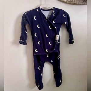 Bonsie skin to skin babywear footed pajamas